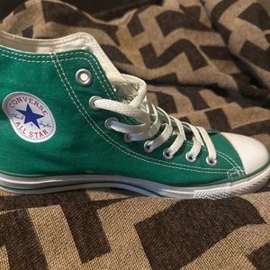 Converse shoes
